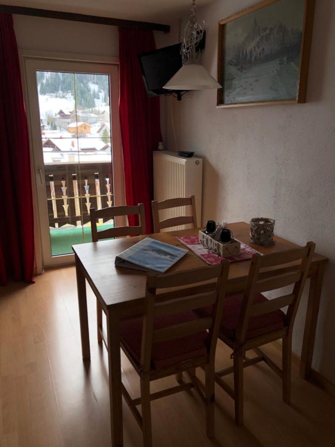 Haus Helli Apartamento Berwang Exterior foto