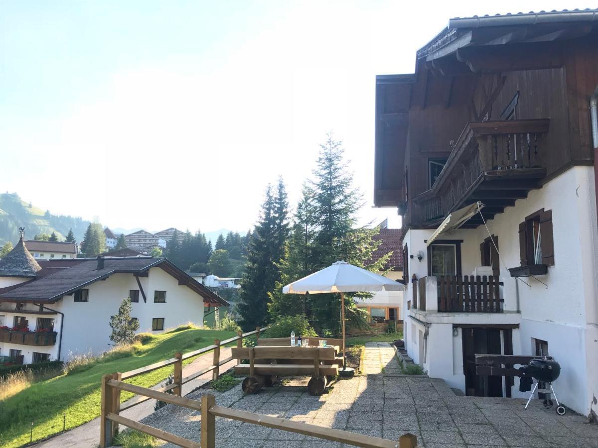 Haus Helli Apartamento Berwang Exterior foto